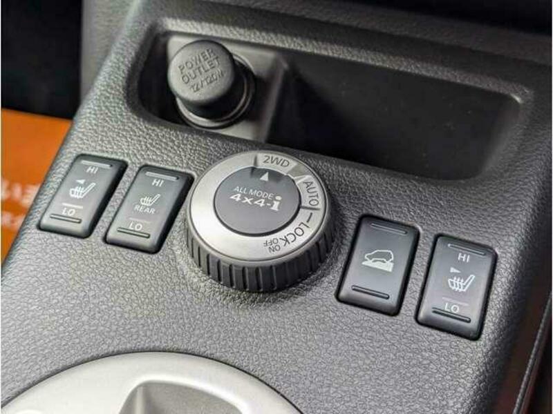 X-TRAIL-9
