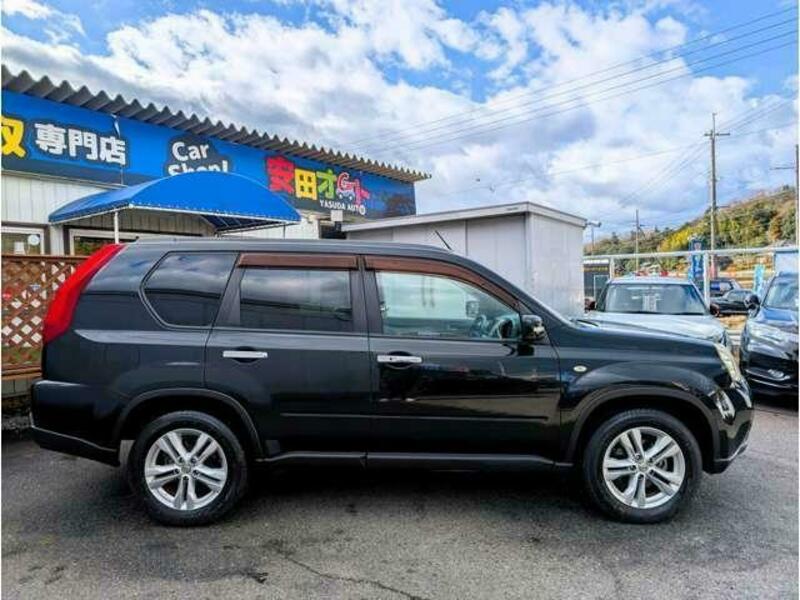 X-TRAIL-3