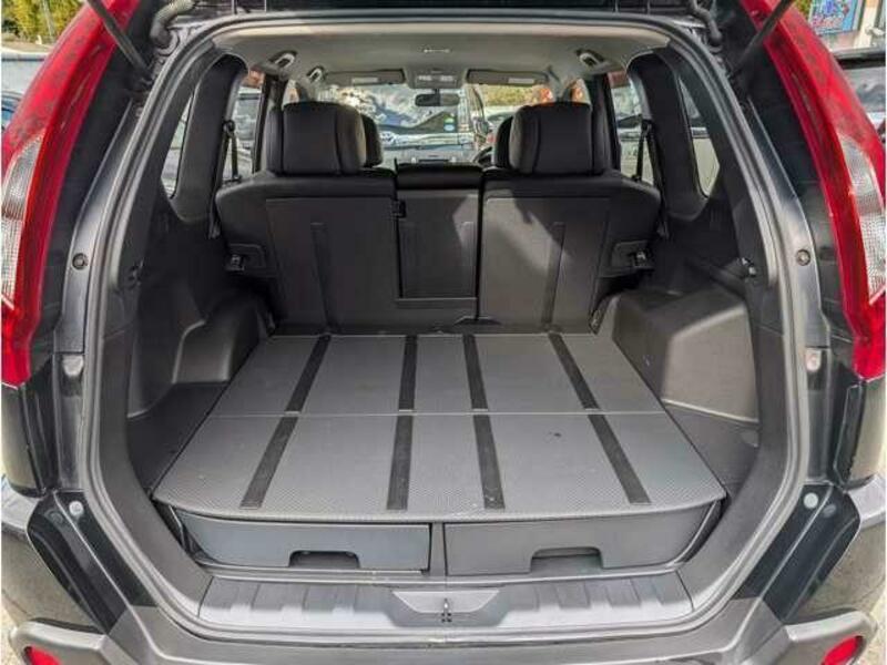 X-TRAIL-12