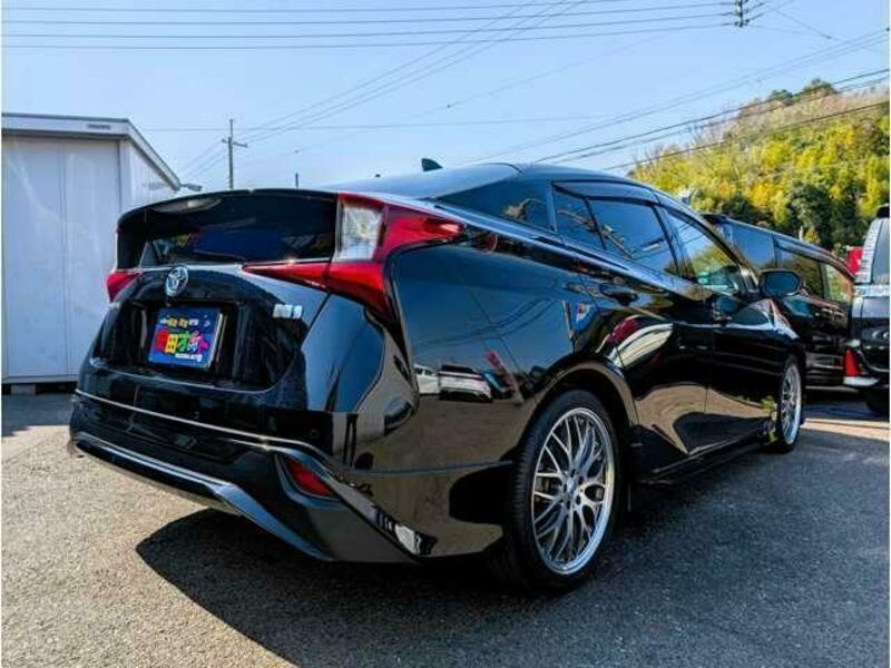 PRIUS-1