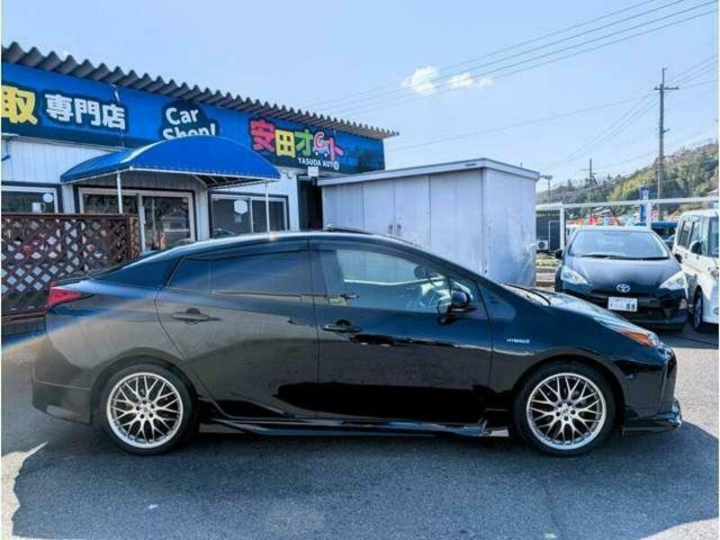 PRIUS-3