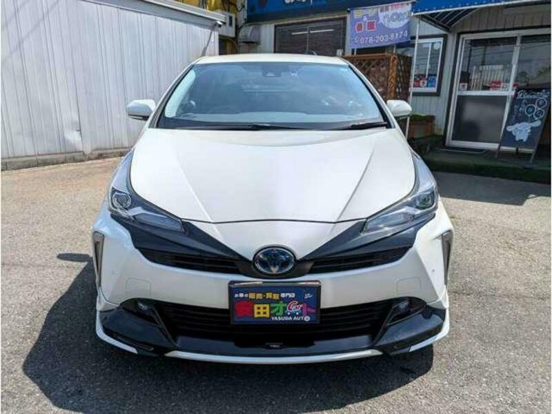 PRIUS-13