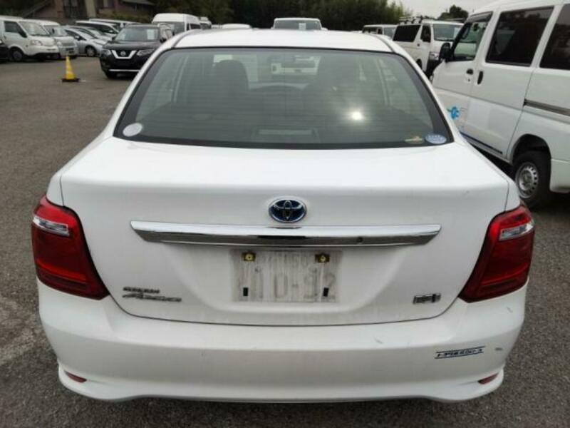 COROLLA AXIO-4