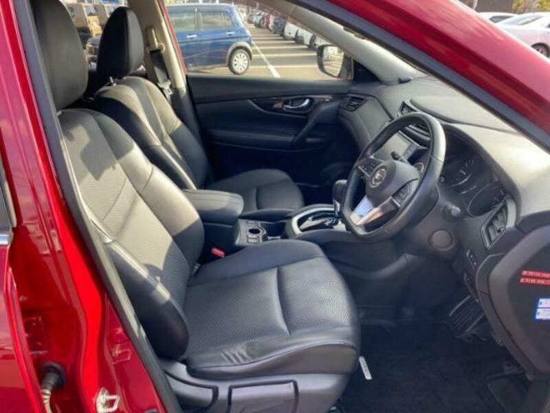 X-TRAIL-4