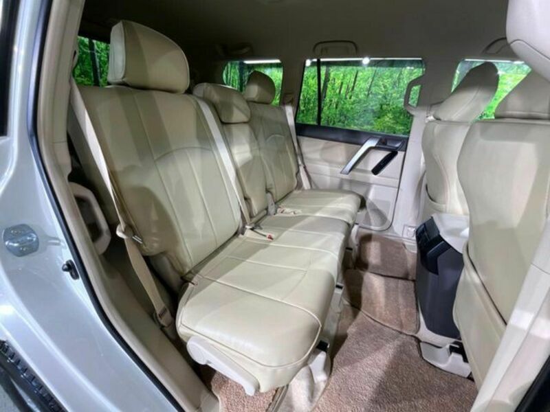 LAND CRUISER PRADO-8