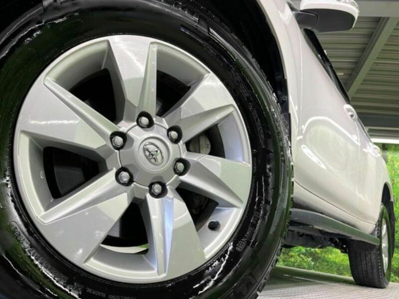 LAND CRUISER PRADO-12