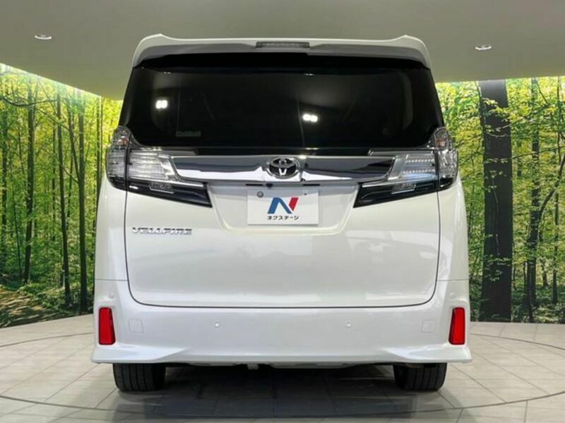 VELLFIRE-16
