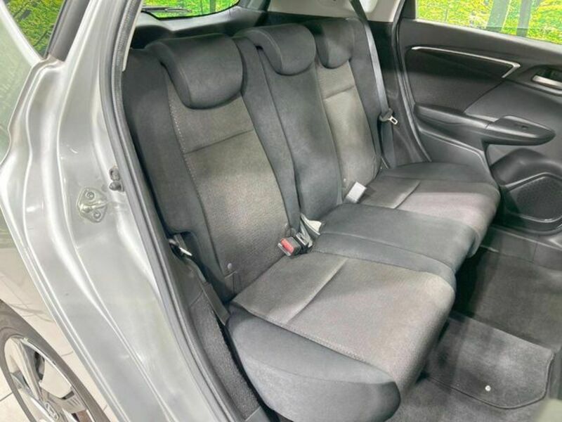FIT HYBRID-8