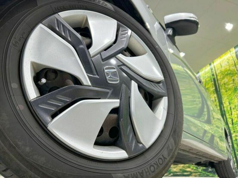 FIT HYBRID-12