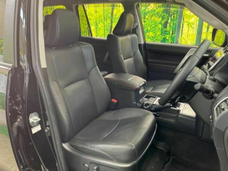 LAND CRUISER PRADO-8