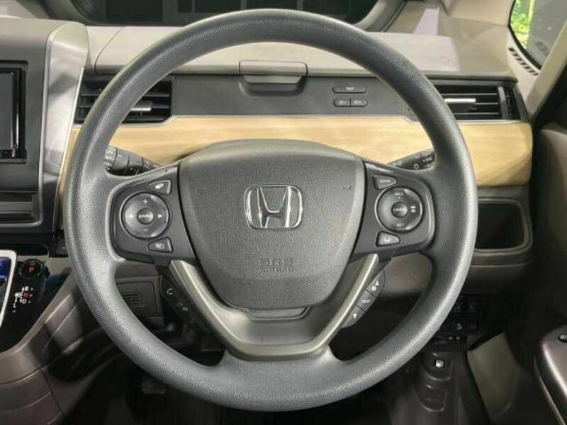 FREED HYBRID-11