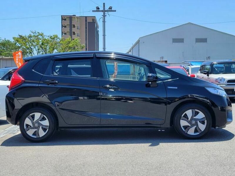 FIT HYBRID-4