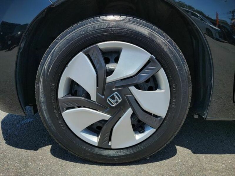 FIT HYBRID-8