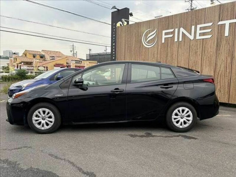 PRIUS-18