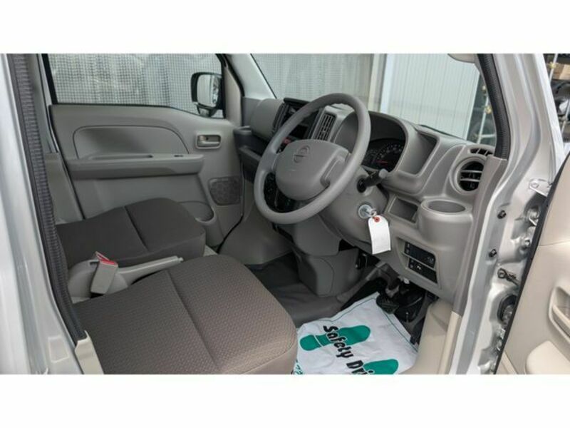 CLIPPER VAN