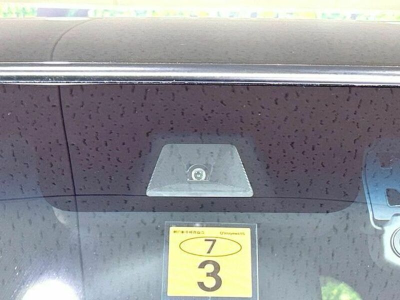 N BOX CUSTOM-2
