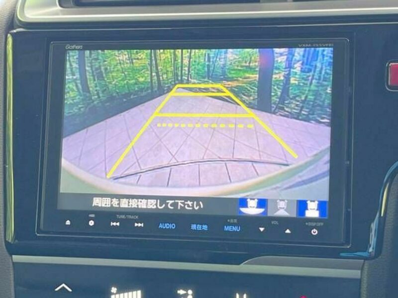 FIT HYBRID-4