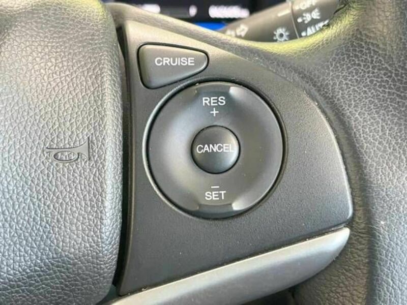 FIT HYBRID-5