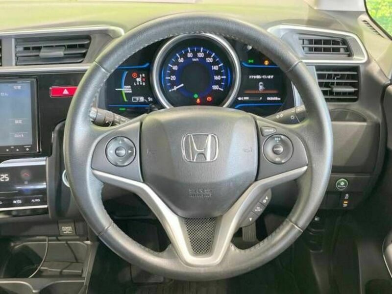 FIT HYBRID-10