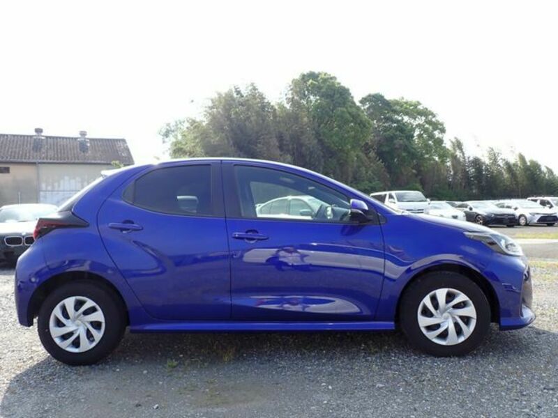 YARIS-4