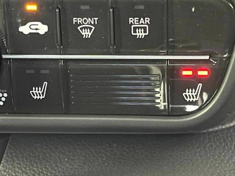 N BOX CUSTOM-6