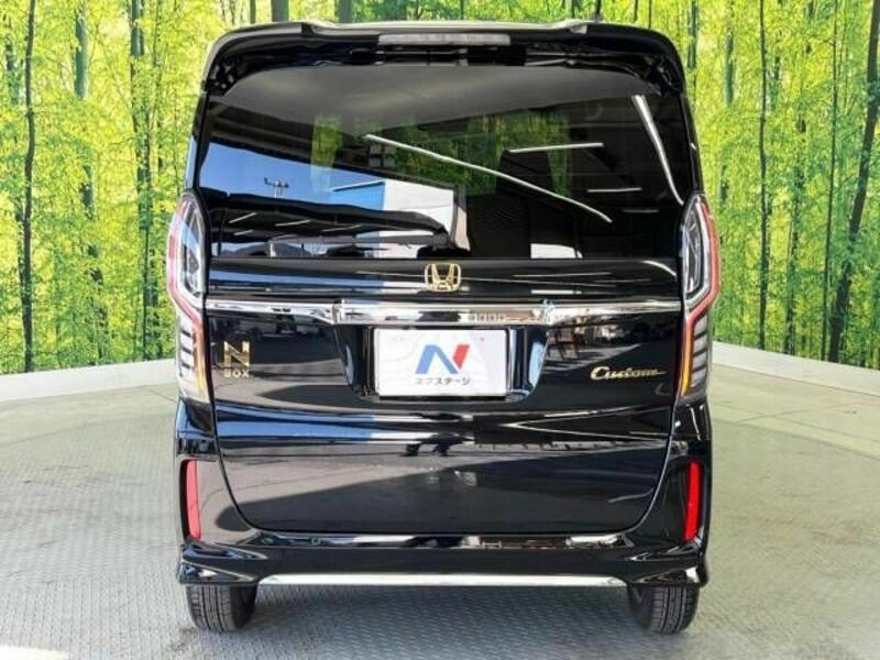 N BOX CUSTOM-15