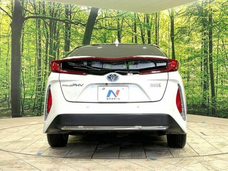 PRIUS PHV
