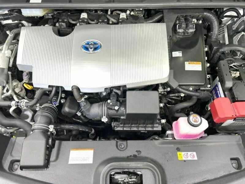 PRIUS PHV