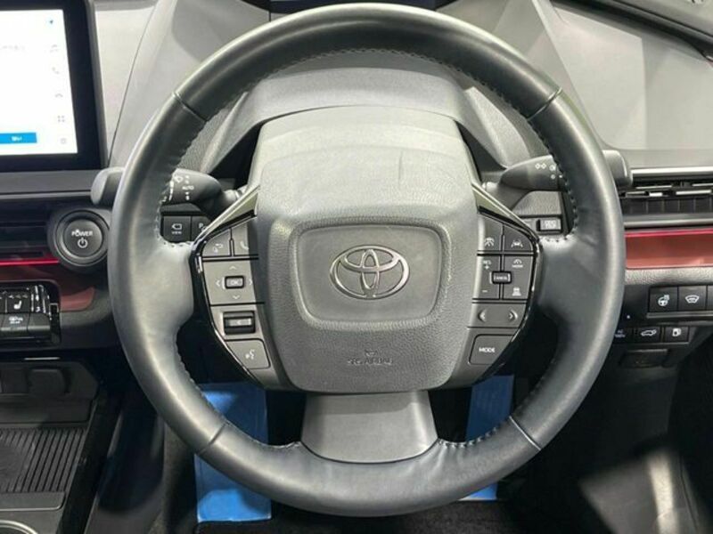 PRIUS-11