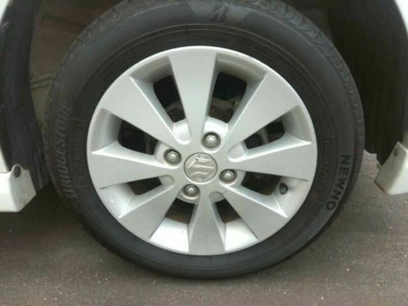 WAGON R-3