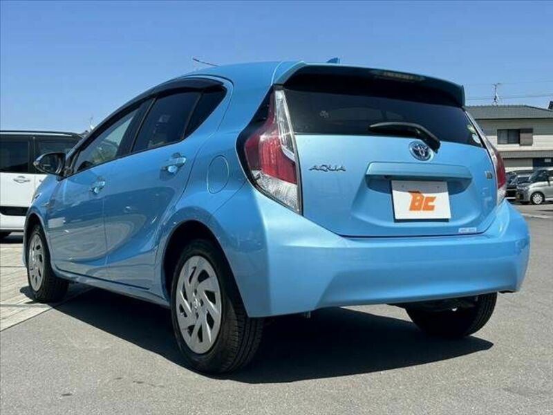 AQUA-12