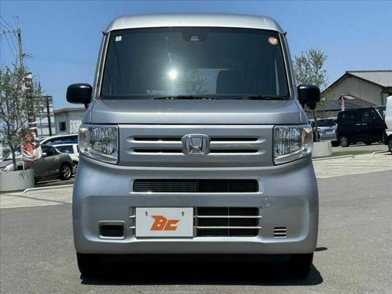 N-VAN-8
