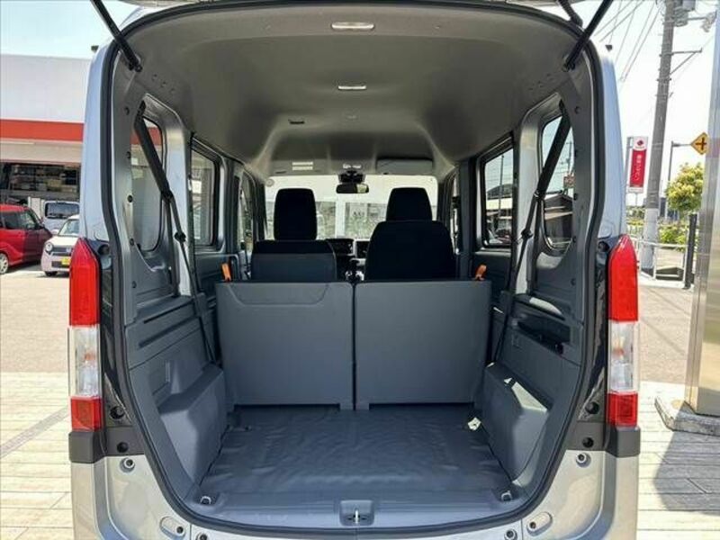 N-VAN-19