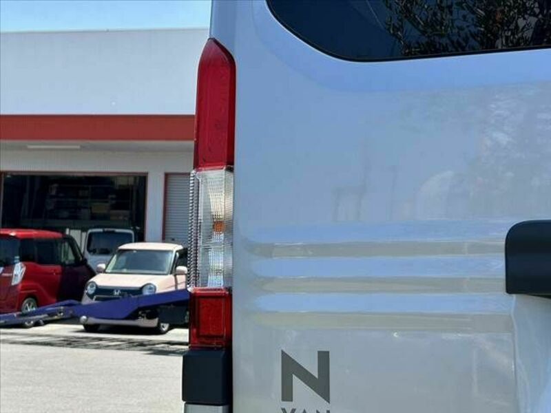 N-VAN-29