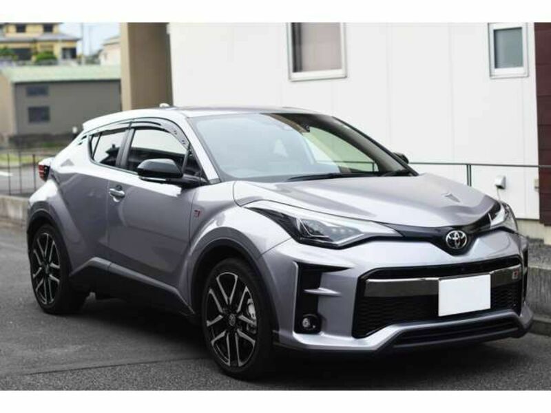 C-HR-4