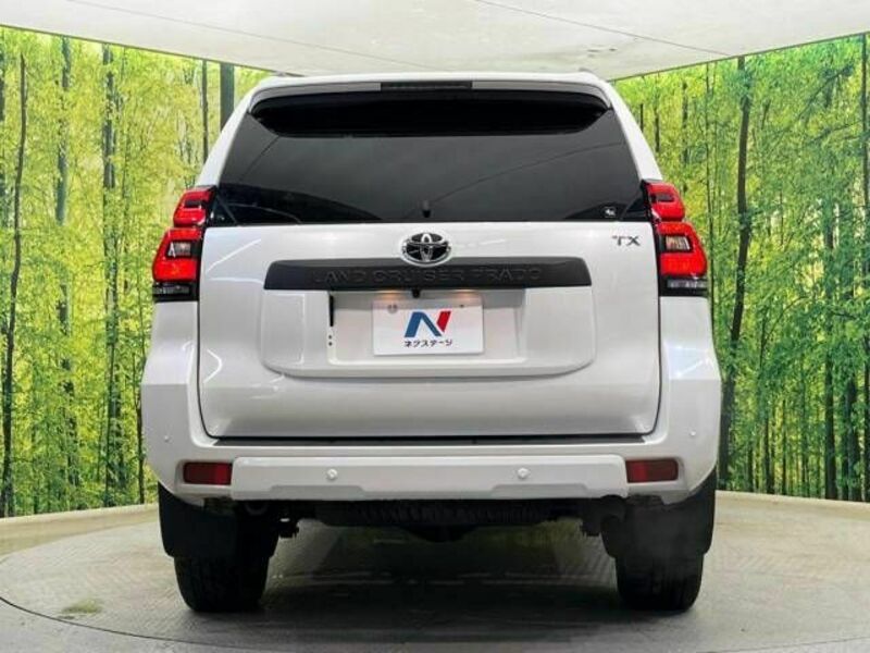 LAND CRUISER PRADO-16