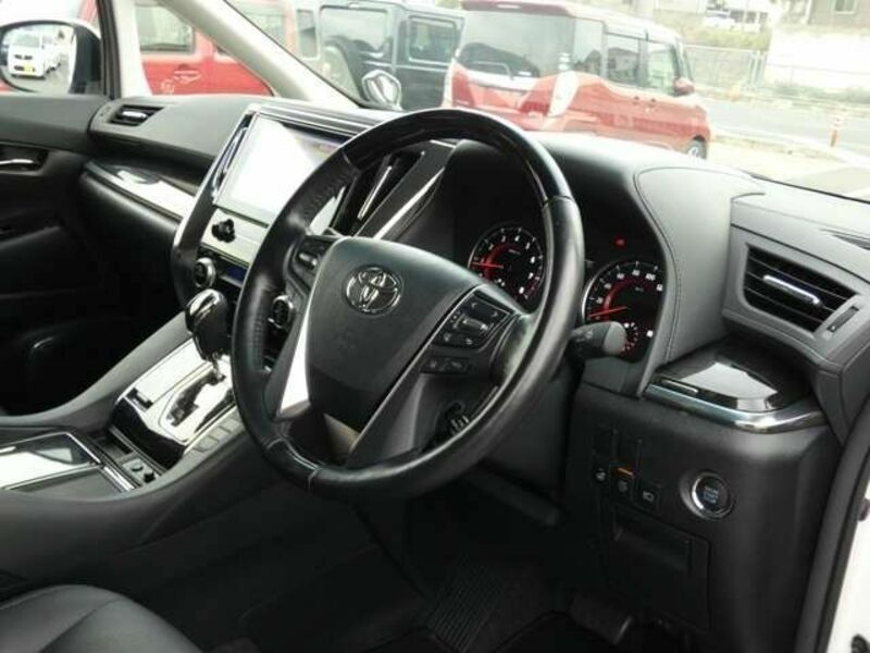ALPHARD-8