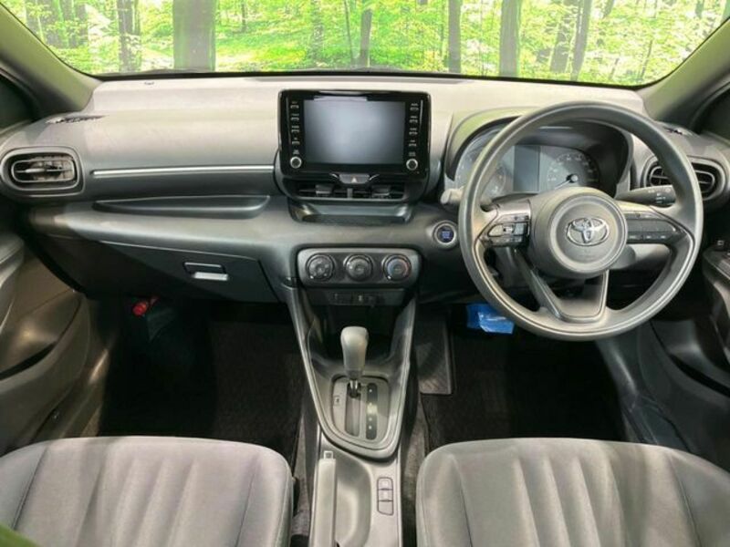 YARIS-1