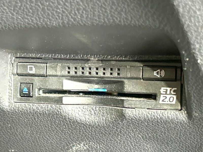 PRIUS PHV-6