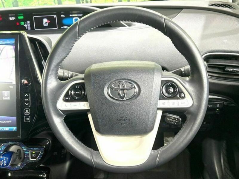 PRIUS PHV-10