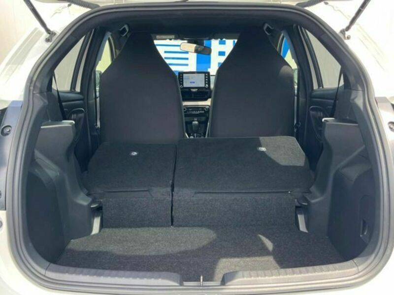 YARIS-10