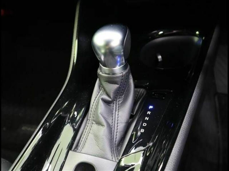 C-HR-9