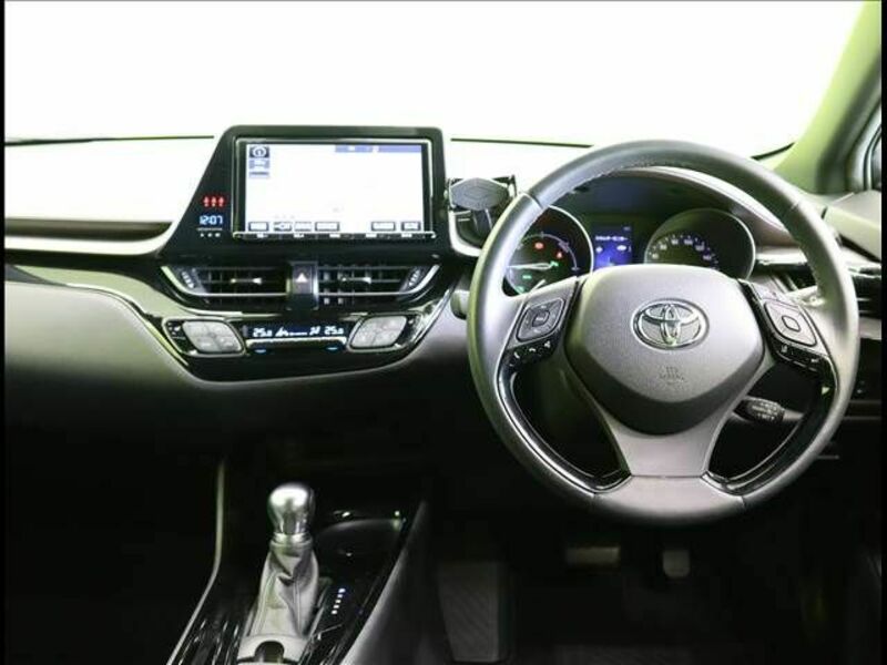 C-HR-18