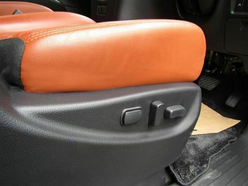 ELGRAND-18