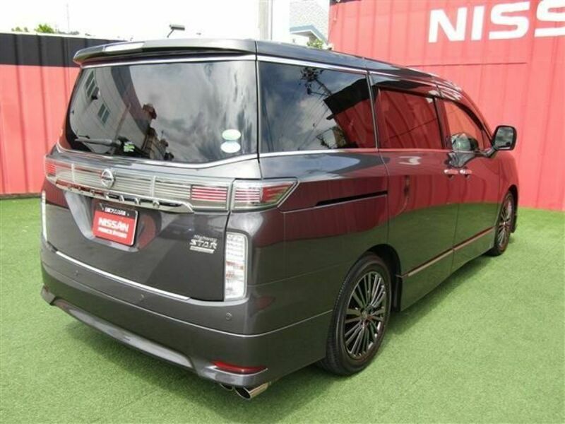 ELGRAND-27