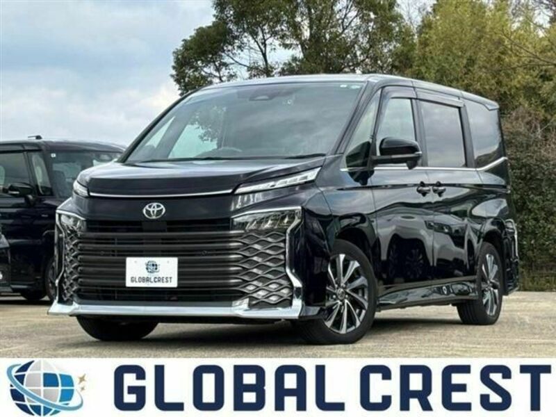 TOYOTA　VOXY