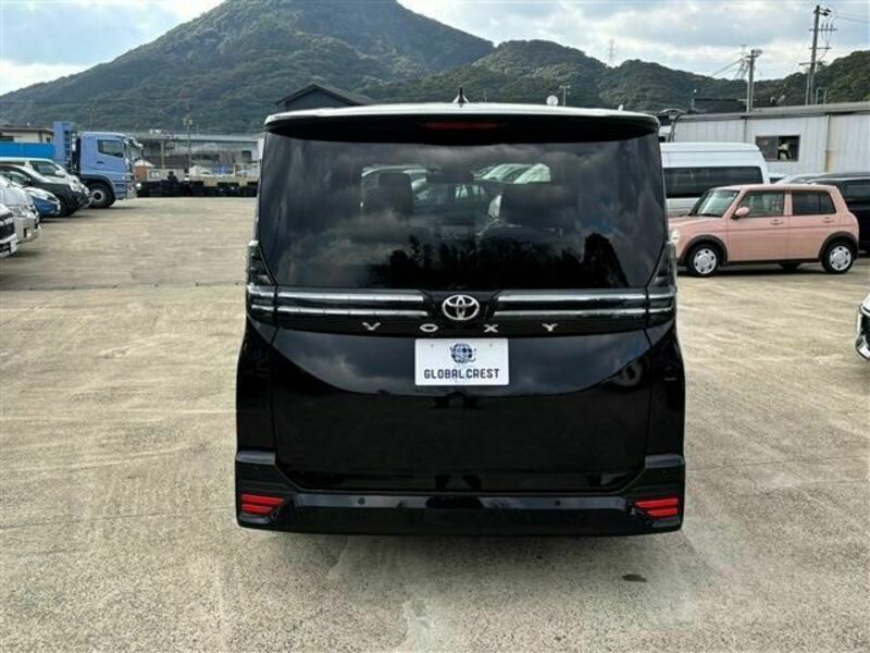 VOXY-11