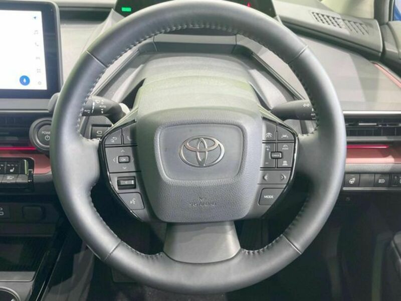 PRIUS-8
