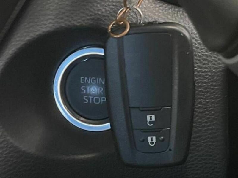 COROLLA CROSS