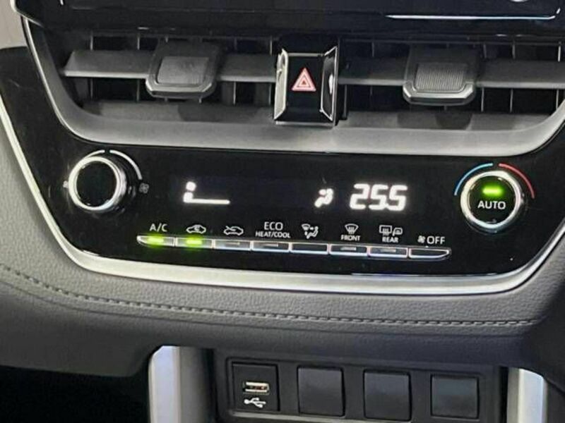 COROLLA CROSS